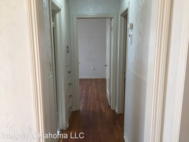 Foto del edificio - 2 br, 1 bath House - 3700 N. Drexel Blvd.