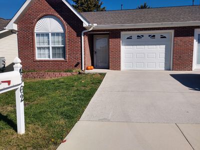 Foto del edificio - 4962 Grigsby Gate Way