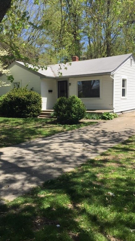 Foto principal - 1517 Bosley Rd