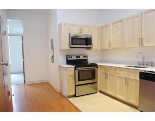 Primary Photo - 3 bedroom in Midtown MA