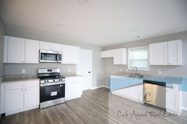 Building Photo - New Constuction 3 bed, 2 bath home