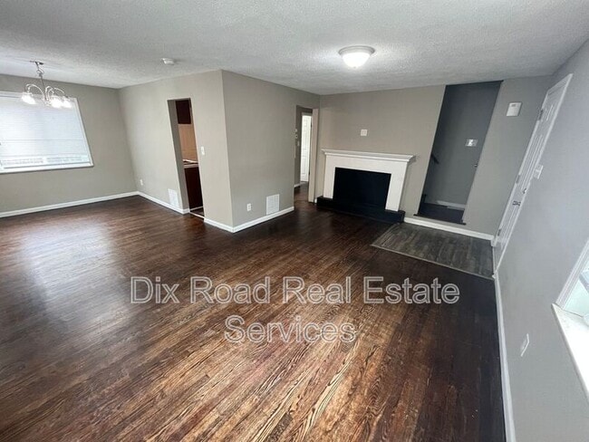 Building Photo - 4988 Mt Alverno Rd
