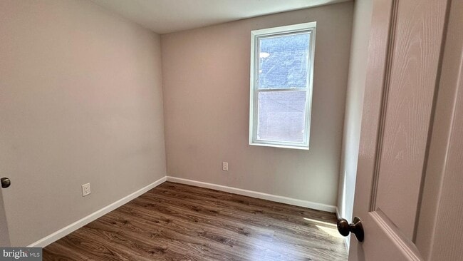 Building Photo - 2808 Pomeroy Rd SE