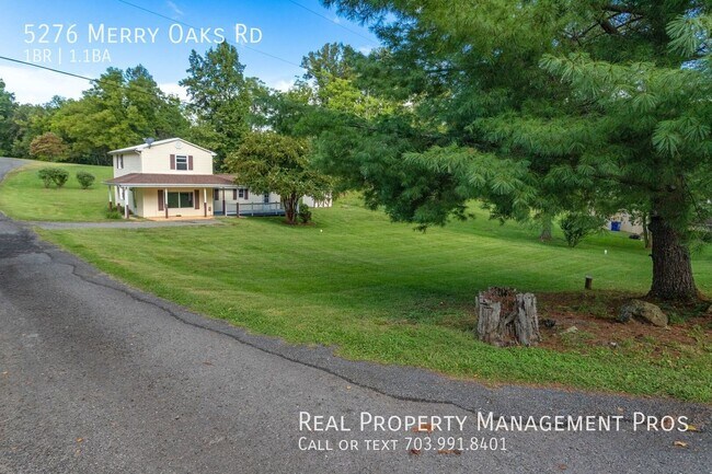Building Photo - 5276 Merry Oaks Rd
