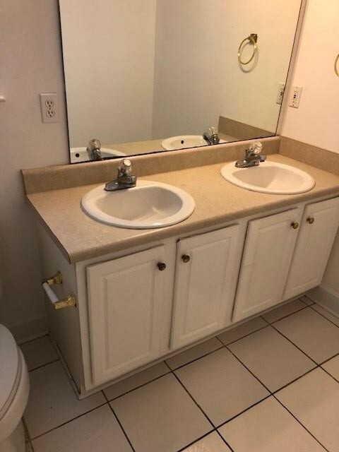Foto del edificio - 2548 Centerville Ct