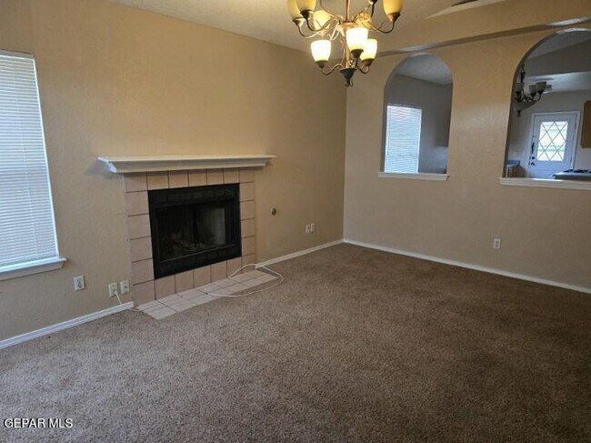 Foto del edificio - 12105 Castle View Way
