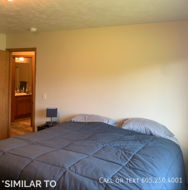 Building Photo - Spacious 1 Bedroom Townhome in Brandon, SD!