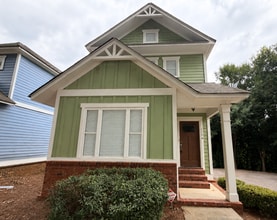 Building Photo - 173 Magnolia Bluff Dr
