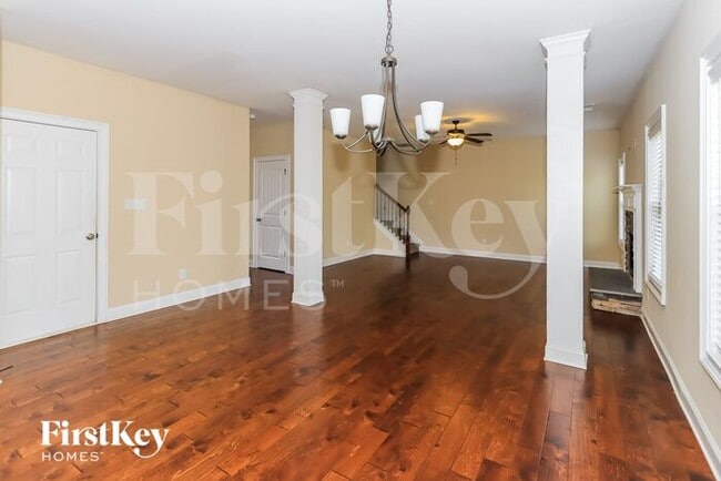 Building Photo - 107 Village Park Dr