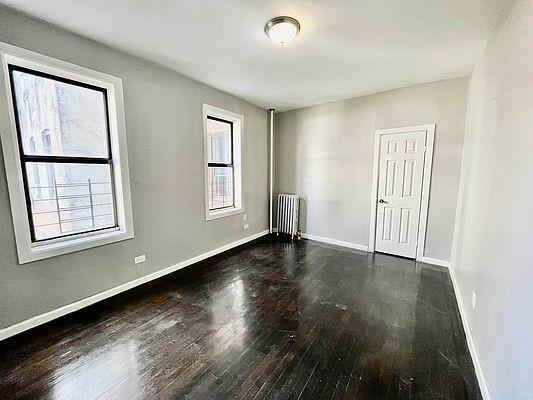 Building Photo - 2 bedroom in BRONX NY 10463