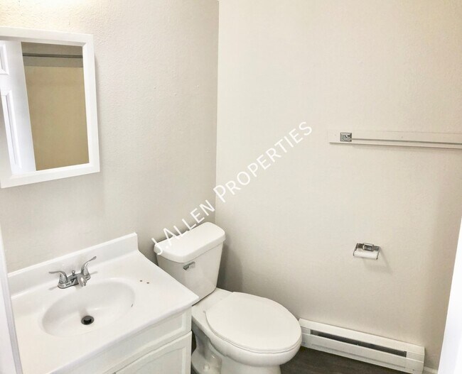 Foto del edificio - 1805 Parker Cir