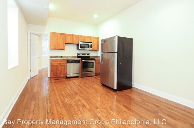 Building Photo - 1708 W Diamond St