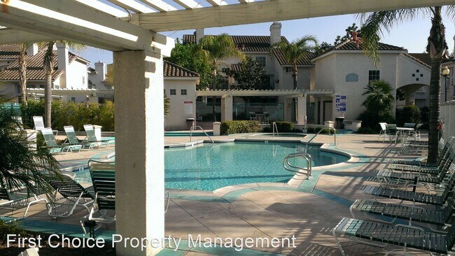Foto del edificio - 2 br, 2 bath House - 2941 Via Milano #202