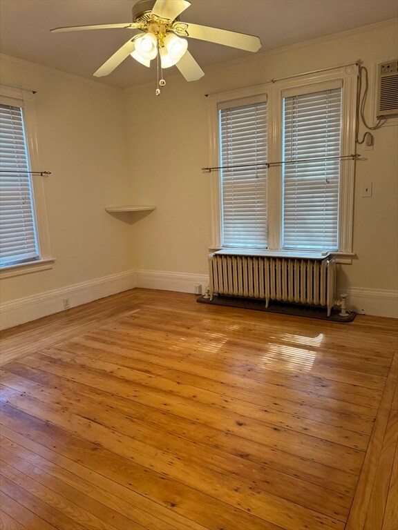 Building Photo - 24 Elm St