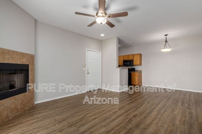 Building Photo - 2929 W Yorkshire Dr