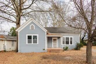 Building Photo - 725 W Poplar St