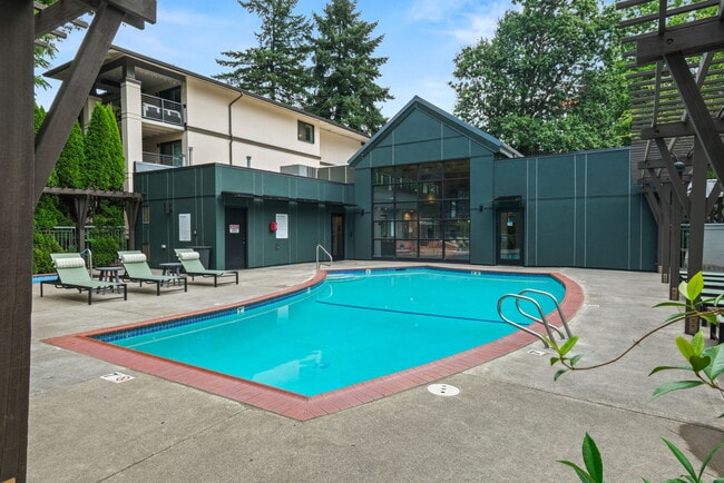 Building Photo - Parkridge Apartments
