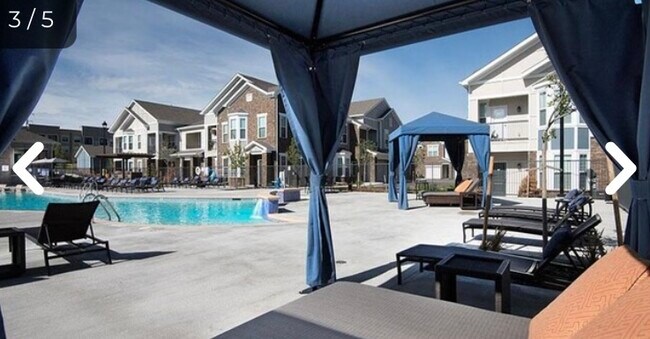 Building Photo - 24753 E Applewood Dr