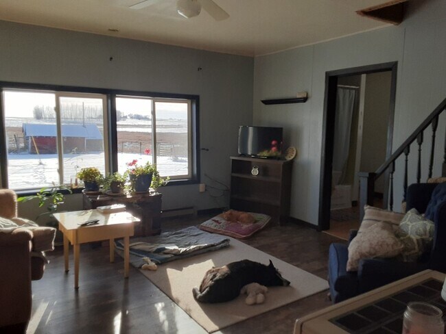 Living Room - 20635 462nd Ave