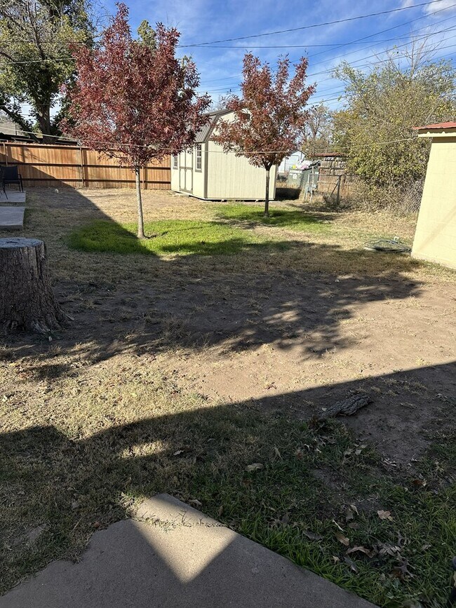 Foto del edificio - 1104 N 5th St