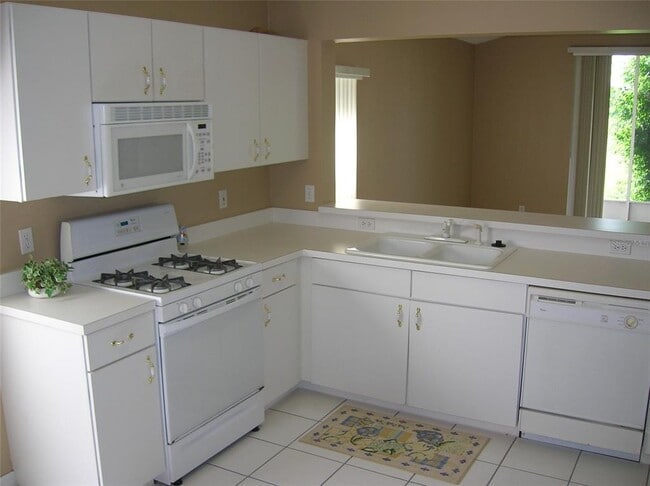 Foto del edificio - 1061 Ballyshannon Pkwy