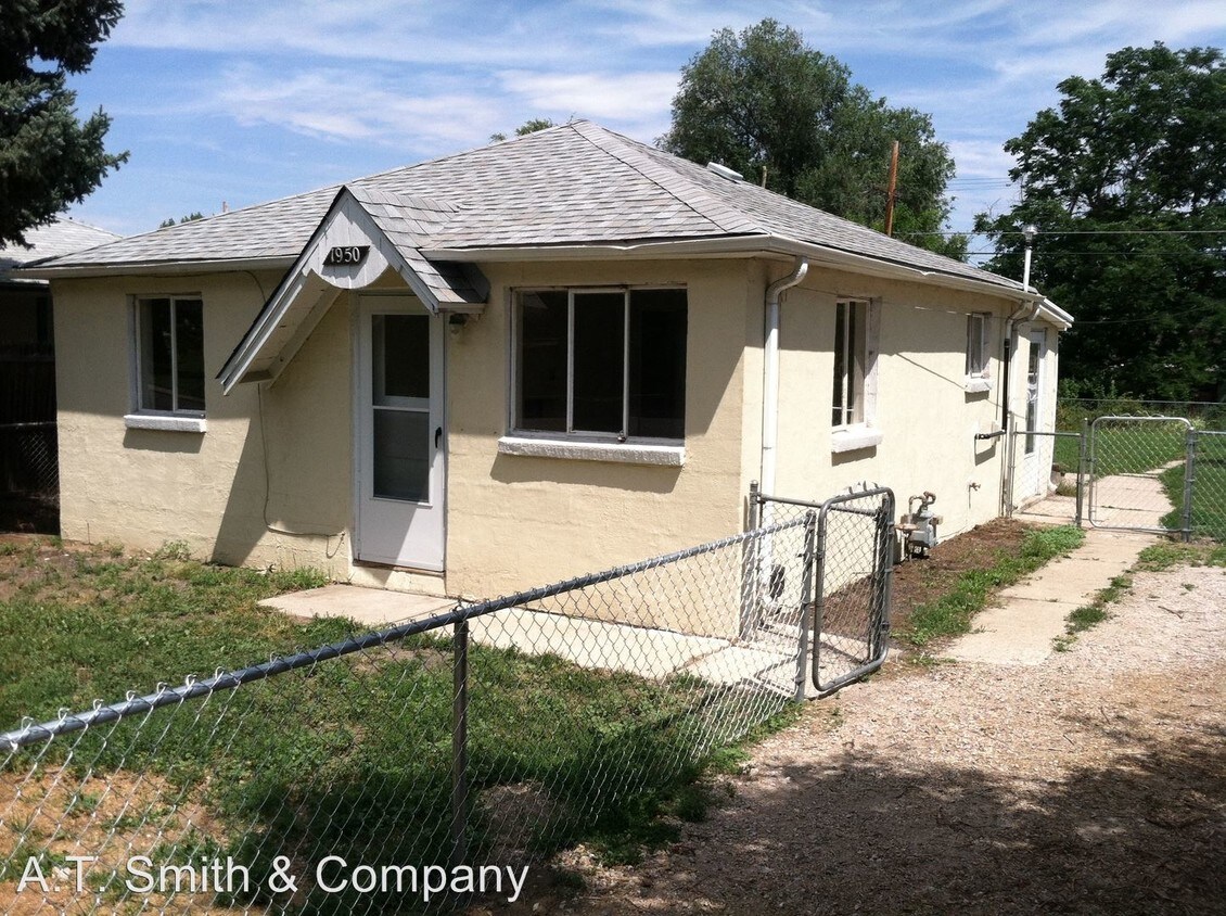 Primary Photo - 2 br, 1 bath House - 1950 Kendall Street
