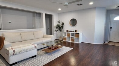 Building Photo - 102 Kendall Cove
