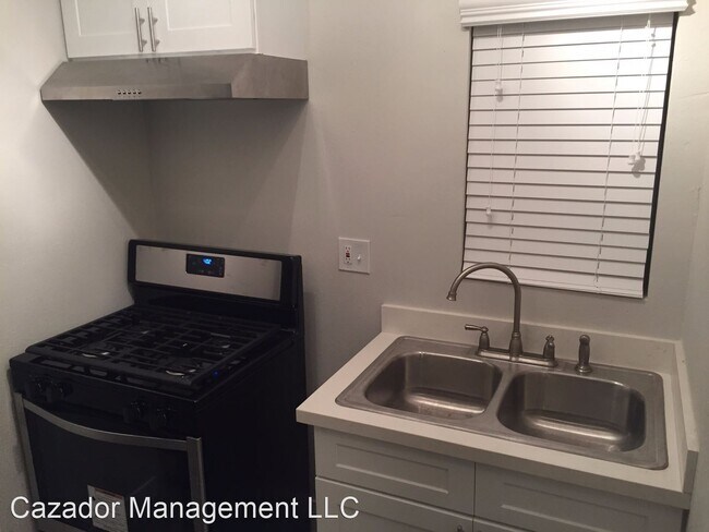 Foto del edificio - 2001-2003 S Coast Hwy