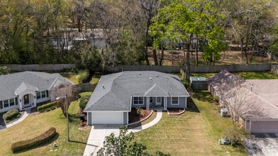 Building Photo - 1014 NW 90th Dr