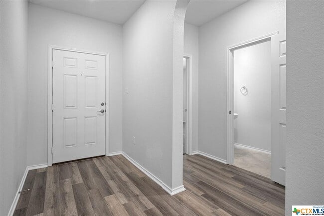 Building Photo - 183 McGinnis Trl
