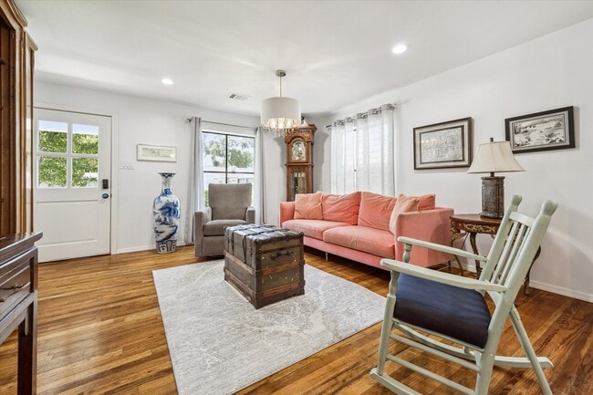 Building Photo - 4710 Edison St