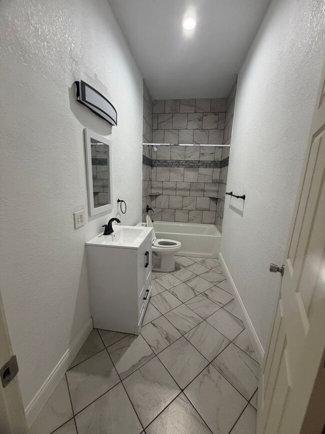 Foto del edificio - 2 Bedroom 1 Bath unit located in South End of Saint Joseph Mo