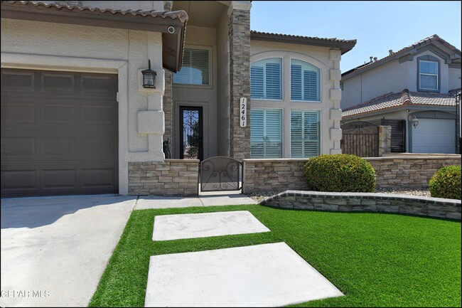Building Photo - 12461 Nina Pearl Dr
