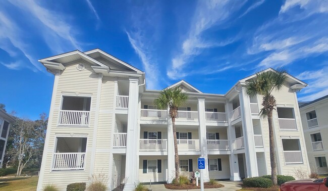 Foto del edificio - River Oaks