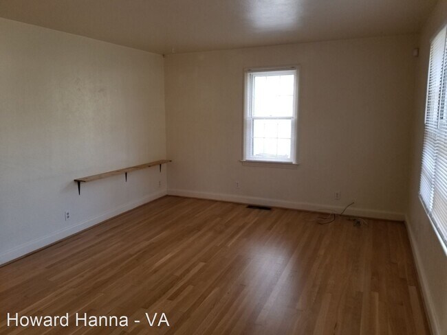 Foto del edificio - 2 br, 1 bath House - 1525 Morris Avenue