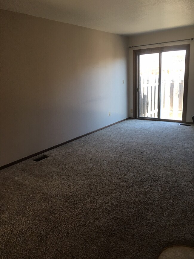 Upstairs Living Room - 1800 Elbow Bnd