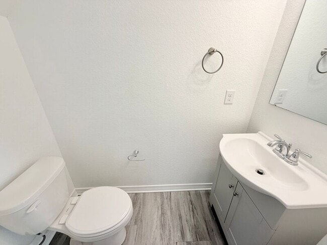 Building Photo - 6341 Long St