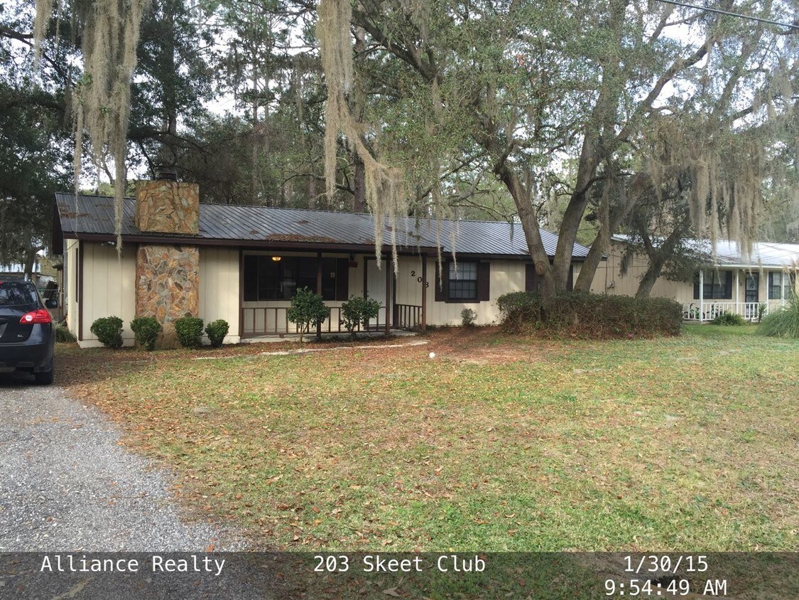 Primary Photo - 203 Skeet Club Rd