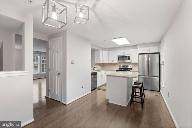 Foto del edificio - 2423 Bolton Ln