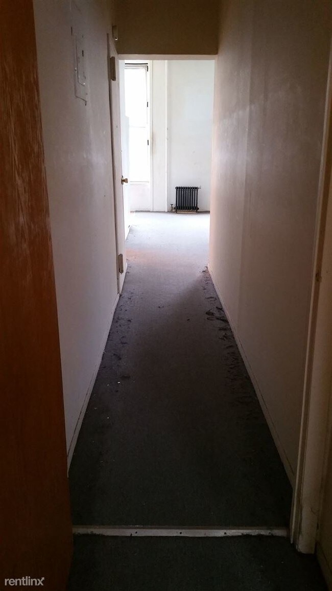 Building Photo - 345 Jefferson Ave