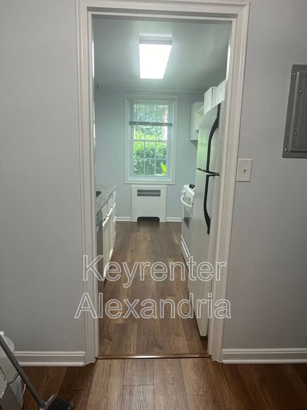 Foto del edificio - 206 N George Mason Dr. Apt 3