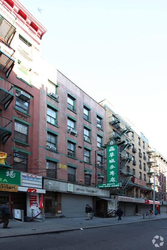Foto del edificio - 45 Mott St