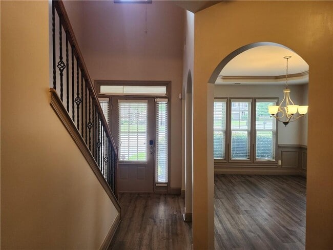 Building Photo - 2212 Misty Brook Ct