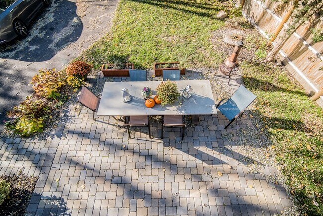 Foto del edificio - 757 Washington St