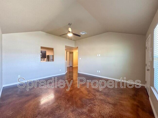 Foto del edificio - 1654 Sabine Rd