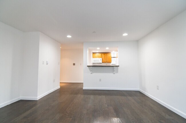 Foto del edificio - Modern Studio Apartment in Fenway - No Bro...