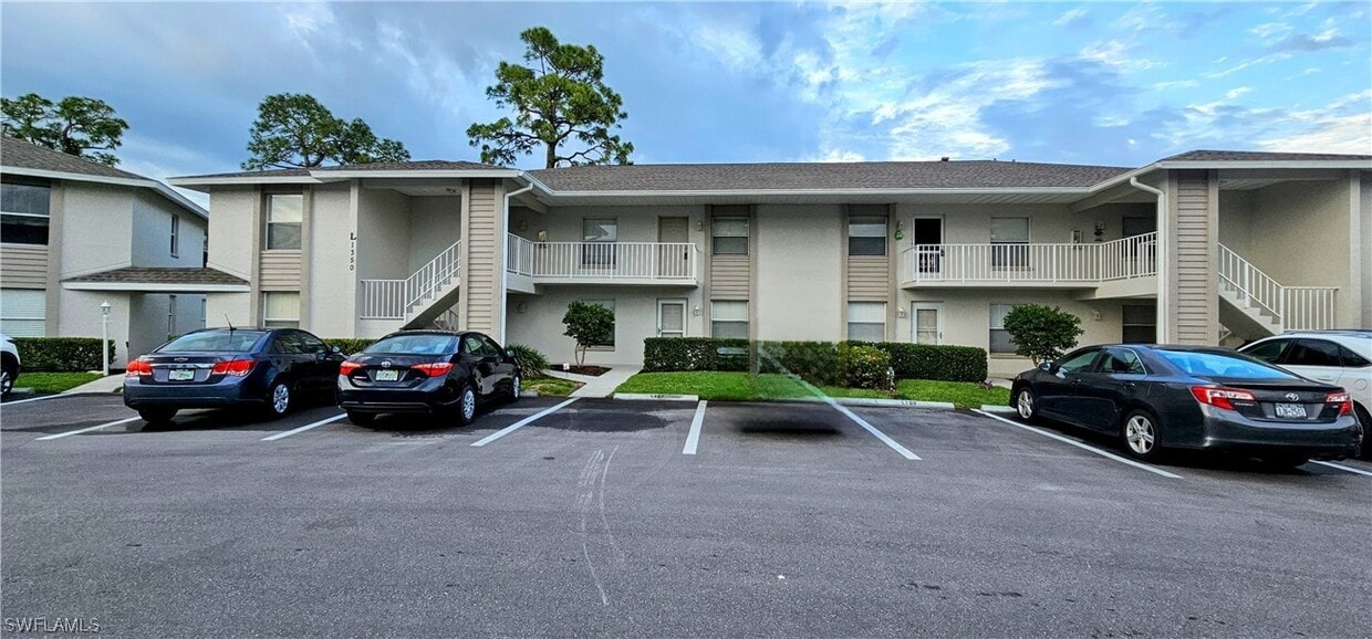 1350 Churchill Cir Unit L202, Naples, FL 34116 Condo for Rent in