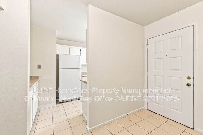 Foto del edificio - 2518 Westberry Dr