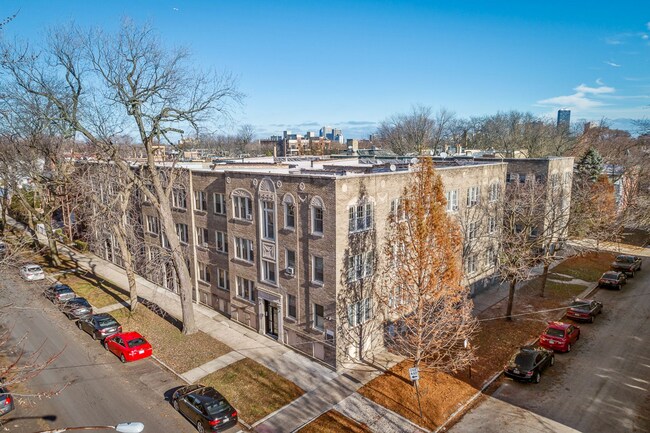Foto del edificio - 1932 W Winona St