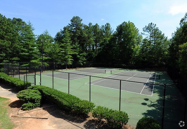 Tennis Court - Woods at Shannon Lake